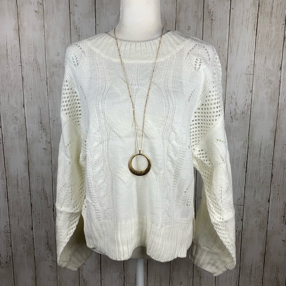 🔥COMFY CHIC🔥Loose Fit Knit Hollow Out Jumper Sweater White M/L NWT - Picture 4 of 7